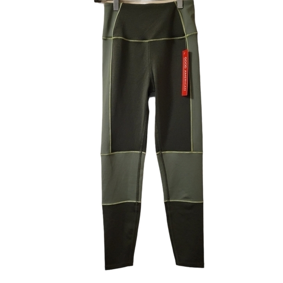 Good American Green Dual Life Colorblock Leggings - Picture 2 of 11